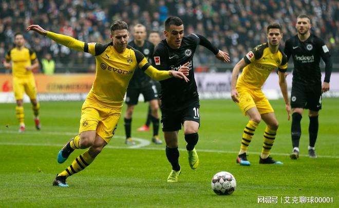 关于关键时刻埃因霍温备战法国杯,更衣室发声细节曝光,媒体盛赞,高层口径保持一致的信息 关于关键时刻埃因霍温备战法国杯,更衣室发声细节曝光,媒体盛赞,高层口径保持一致的信息